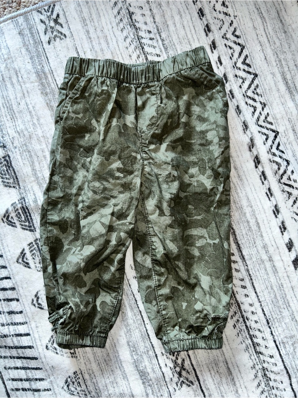 GAP Kids Olive Camo Jogger Pants